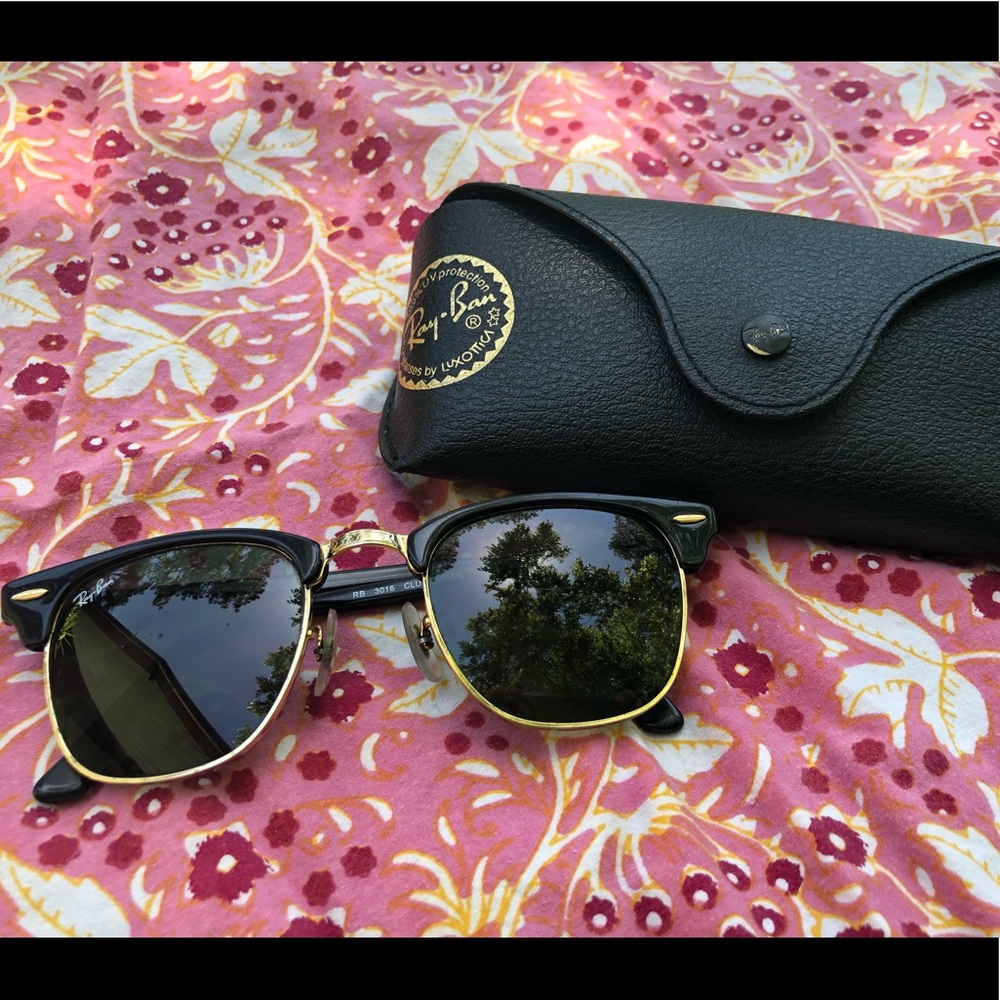 Ray Ban Clubmaster classic sunglasses. VGUC